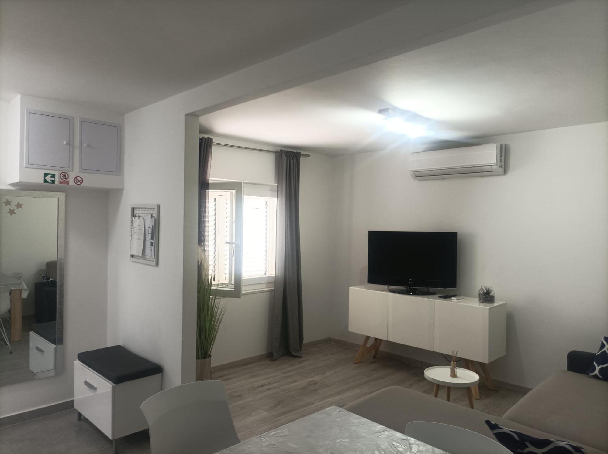 ספליט M&K Apartman מראה חיצוני תמונה